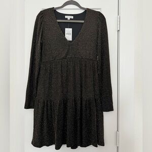 Black and Gold V-Neck Long Sleeve Babydoll Dress